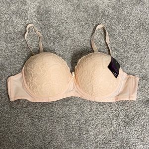 ⭐️2/$44⭐️ Peach Lace Demi Bra, 36B